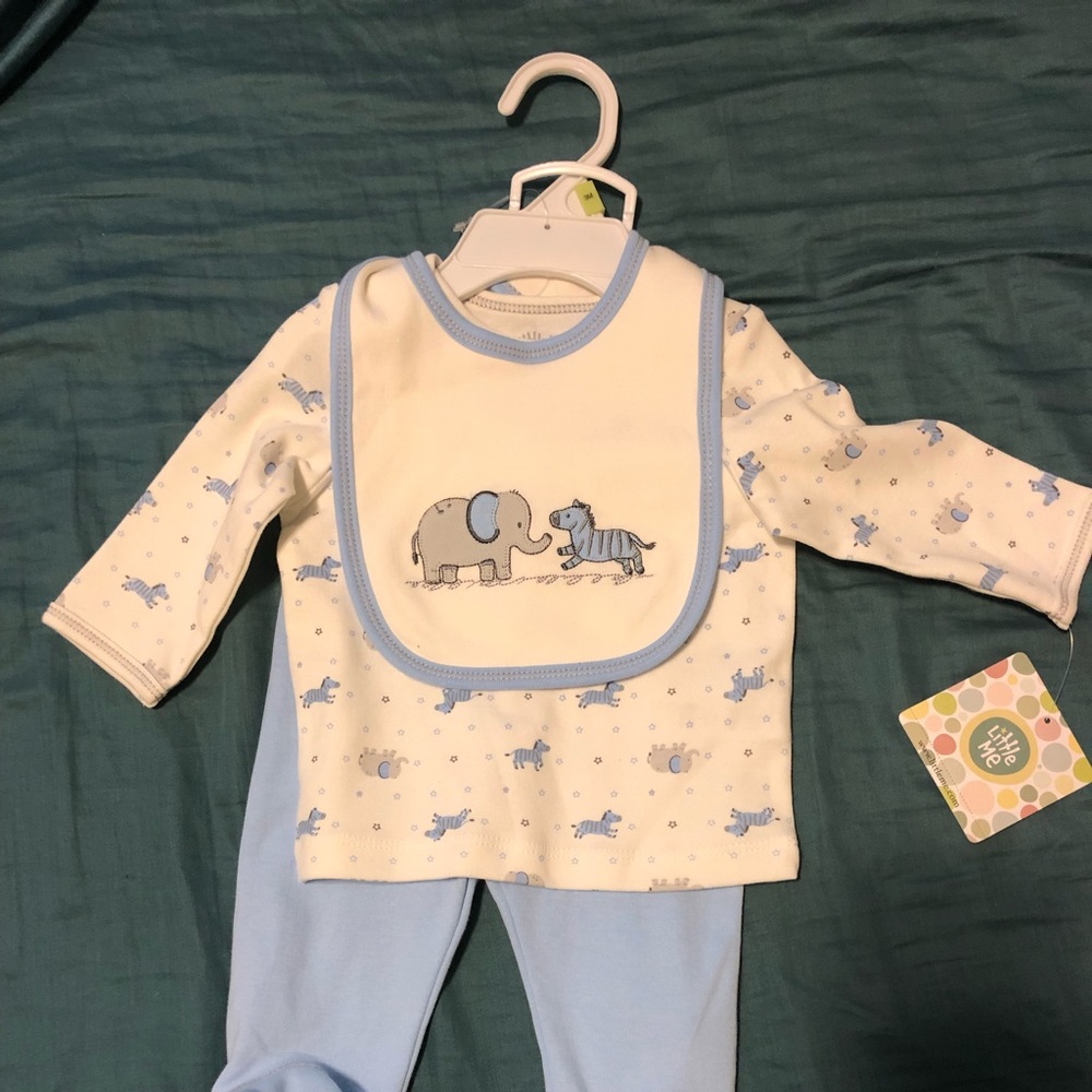 Little me set with bib